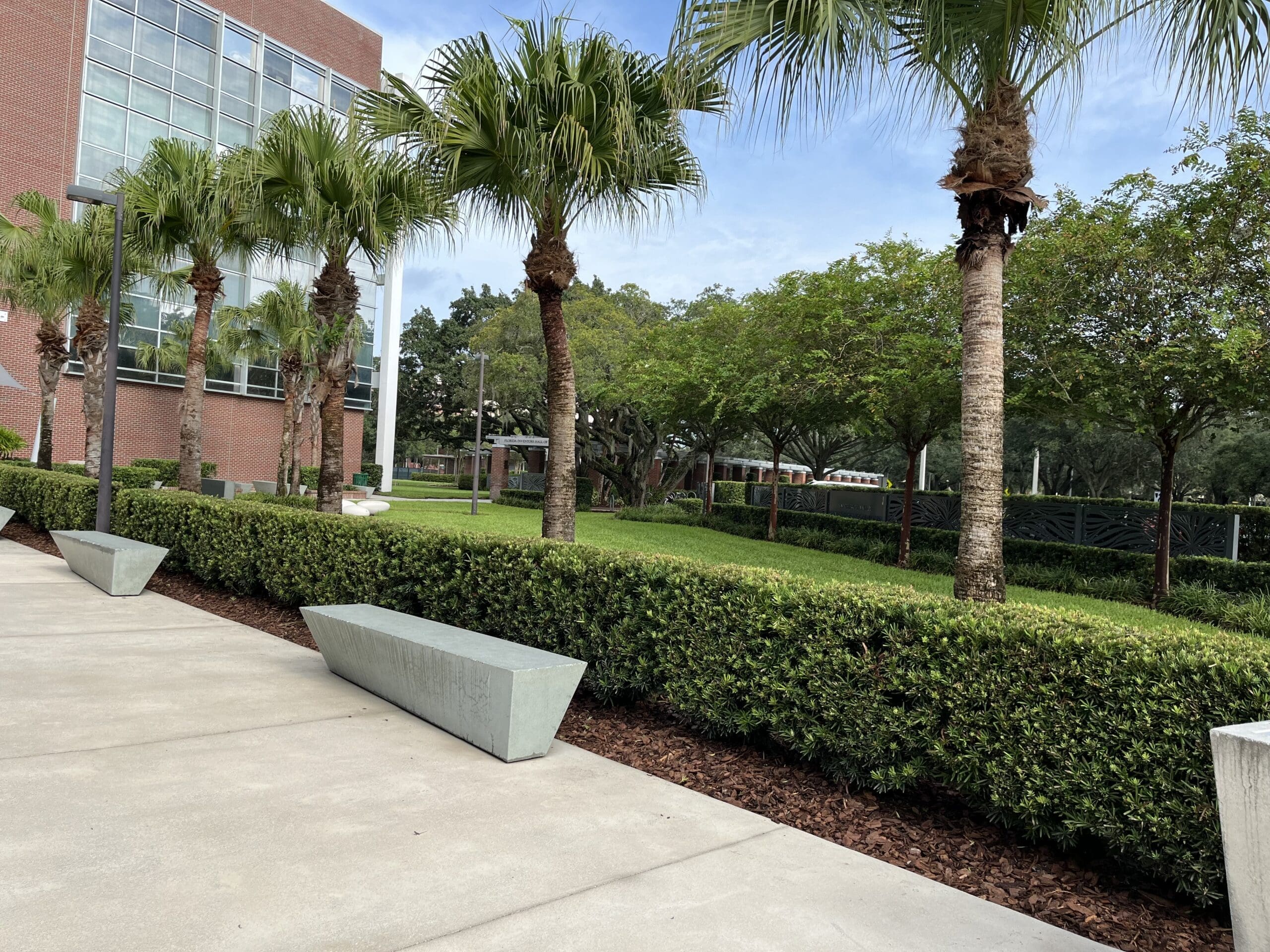 Homeowners Associations (HOAs), Property Owners Associations (POAs), Industrial Parks, Office Parks, Shopping Plazas, and Shopping Malls in Hillsborough County